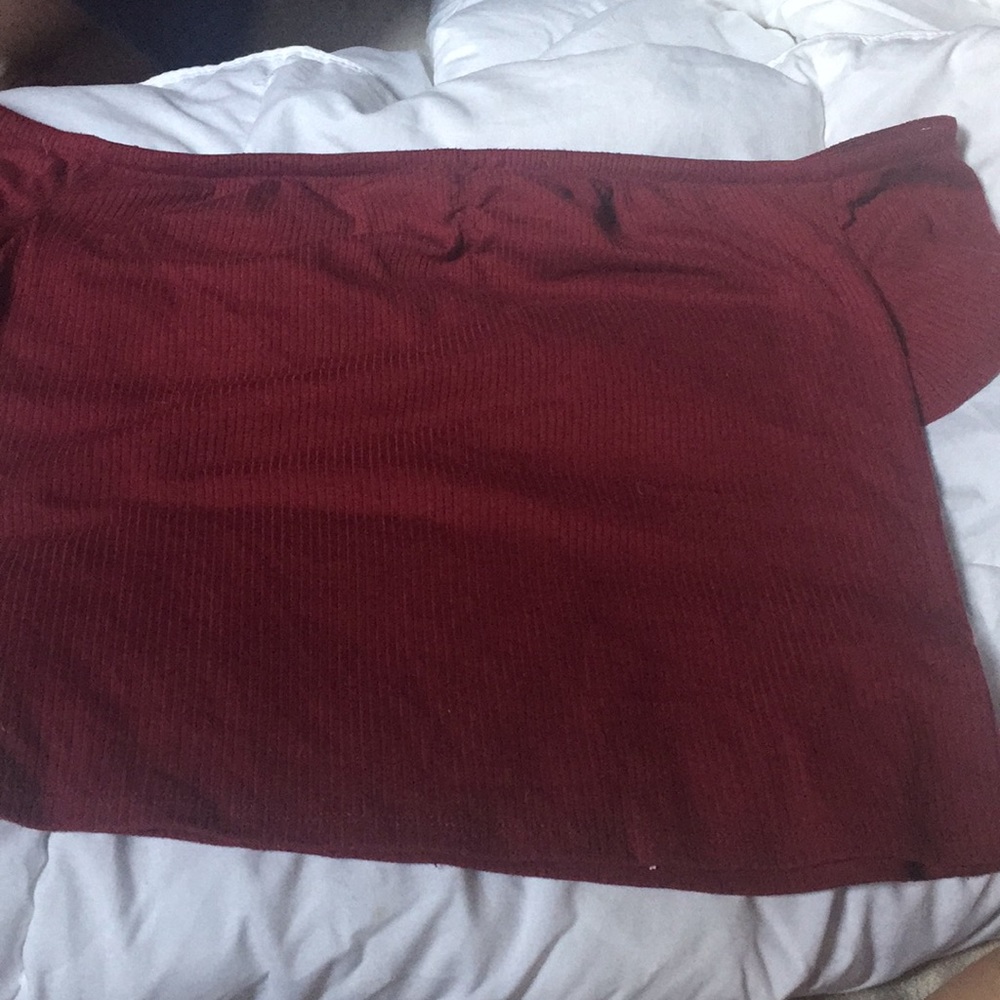 red off the shoulder crop top ribbed